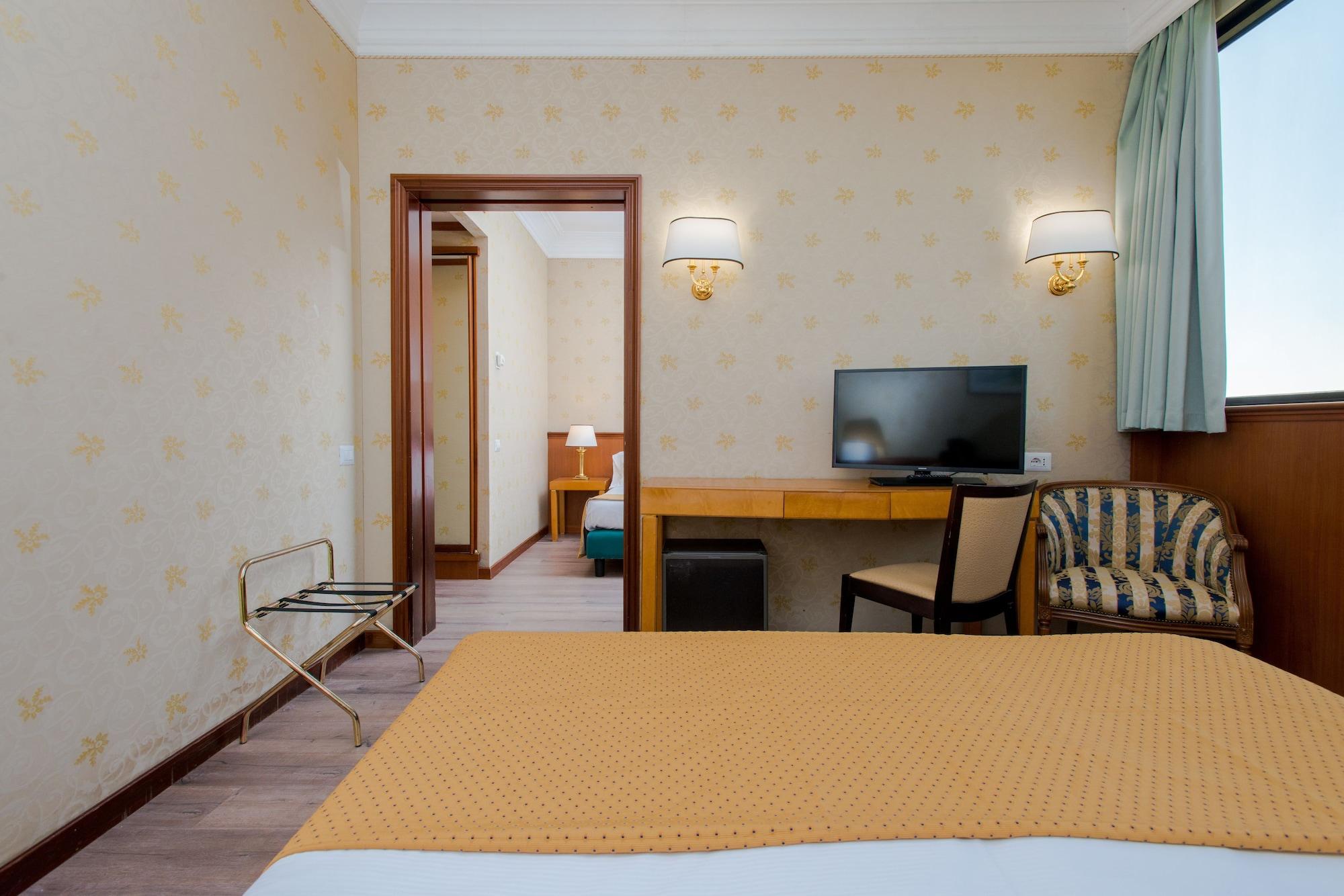 Hotel The Brand Roma Ngoại thất bức ảnh