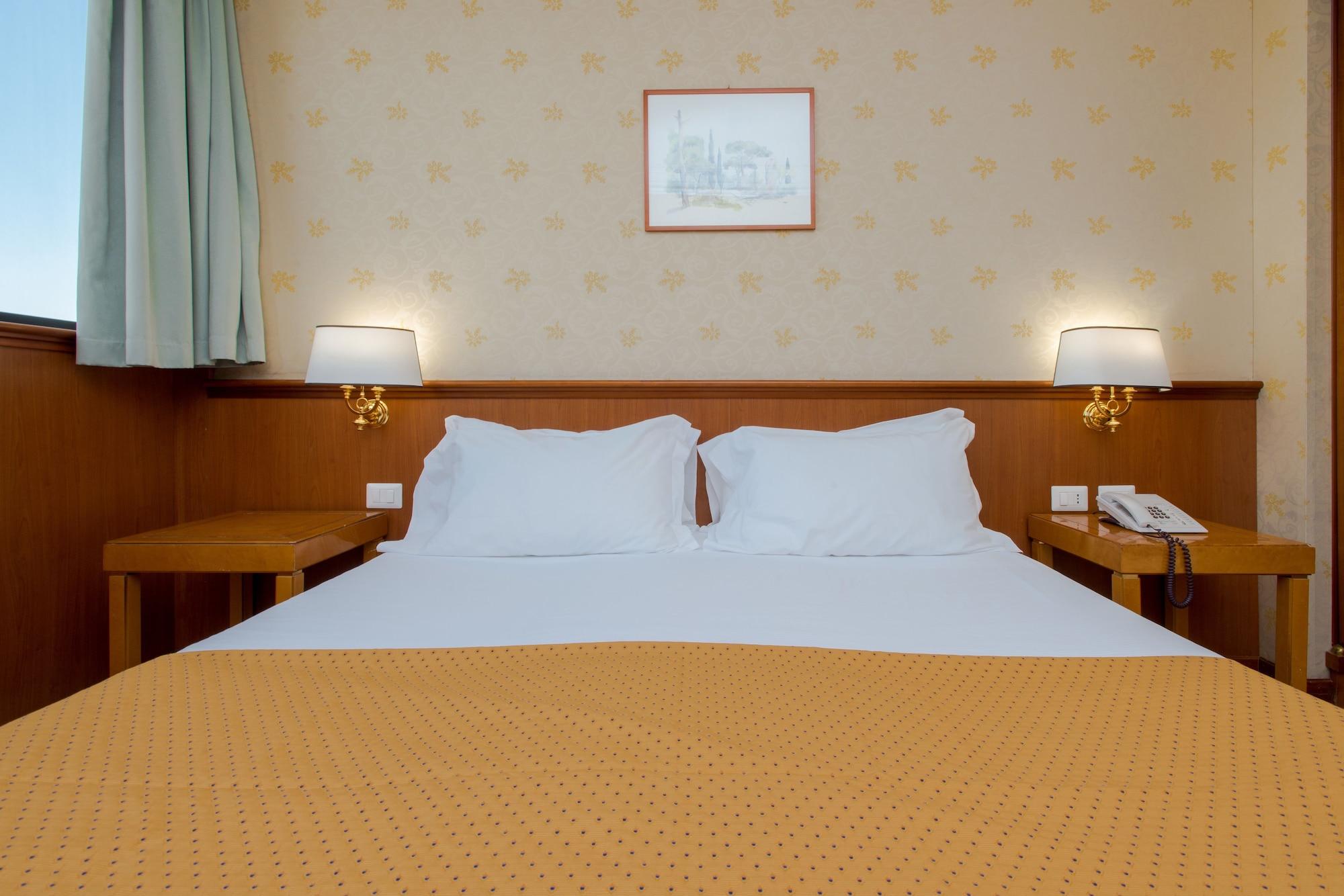 Hotel The Brand Roma Ngoại thất bức ảnh